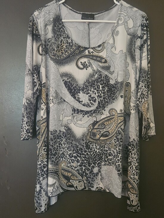 Brittany Black Tops - Brittany Black Paisley Print Long Sleeve Tunic - Black, White & Gold